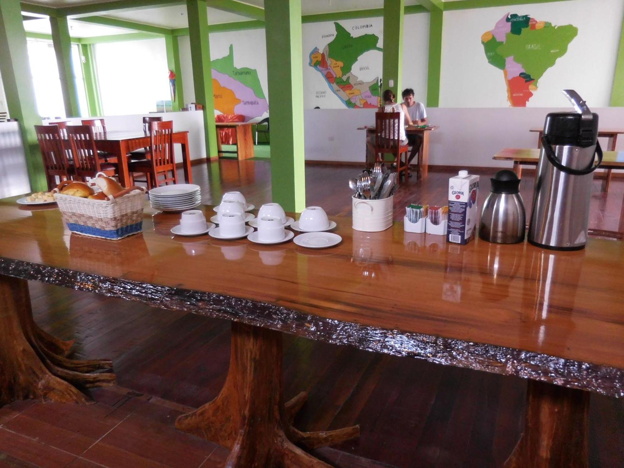 Tambopata Hostel プエルト・マルドナード エクステリア 写真